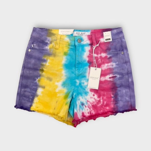 Judy Blue - Women's Cut Off Shorts
